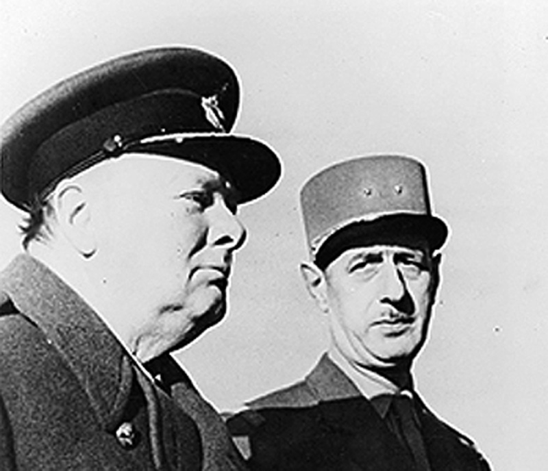 Winston Churchill junto a Charles De Gaulle
