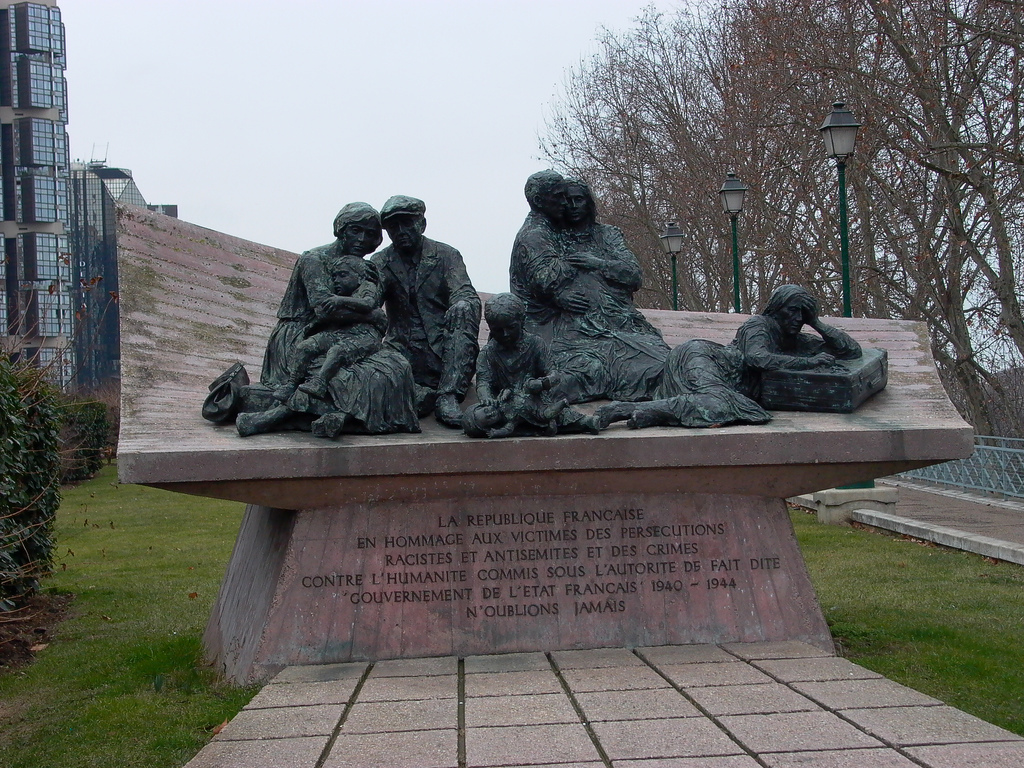 Monumento por los hechos de la redada del Velodromo de invierno