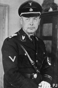 SS-Oberführer Berthold Maack. 29 de Enero 29 de 1945 - 19 de Marzo de 1945