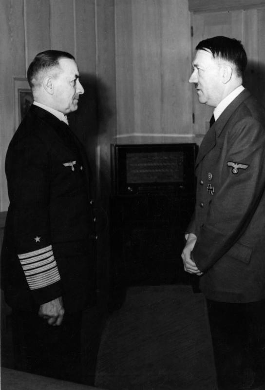 Dimisión del almirante Raeder ante Hitler, 1943