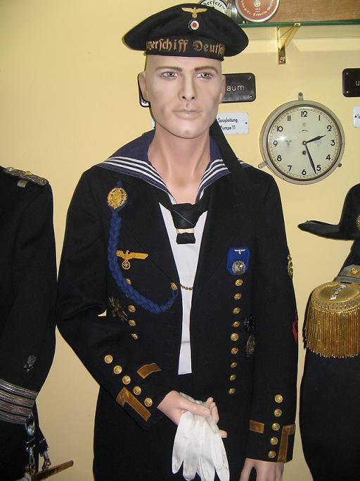 Guerrera de gran gala de tropa o marinería de la Kriegsmarine
