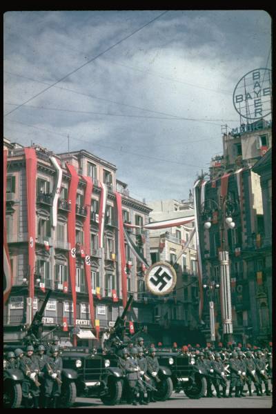 Visita de Hitler a Italia. Nápoles