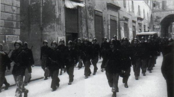 Los Arditi italianos ocupan Fiume en Yugoslavia