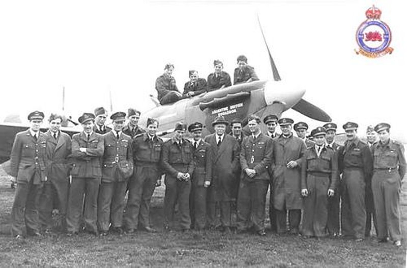 Miembros del 164º Squadron
