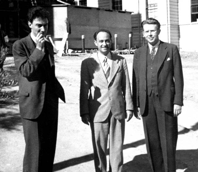 Robert Oppenheimer, Enrico Fermi y Ernest O. Lawrence Robert Oppenheimer, Enrico Fermi y Ernest O. Lawrence