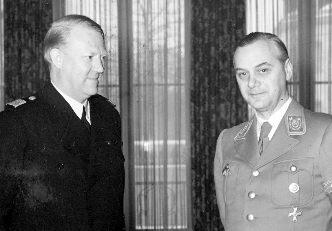 Quisling y Alfred Rosenberg en Berlín. 1942