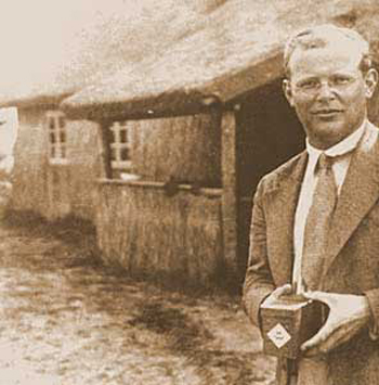 Dietrich Bonhoeffer Dietrich Bonhoeffer