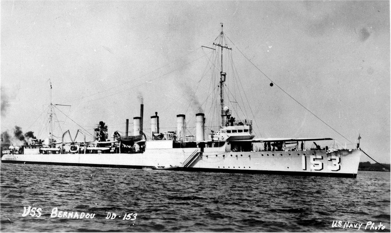 Destructor USS Bernadou DD-153
