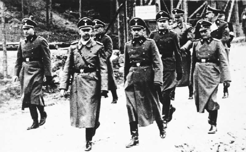 Himmler y Ziereis
