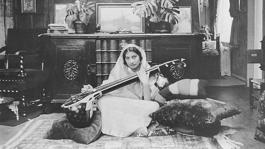 Noor Inayat Khan antes de la guerra