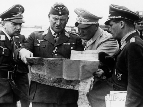 General Hans Jeschonnek, General Bruno Loerzer y Göring