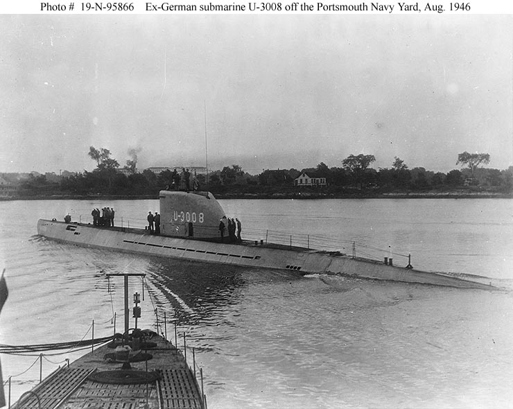 U-3008 en el astillero naval de Portsmouth, Kittery, Maine