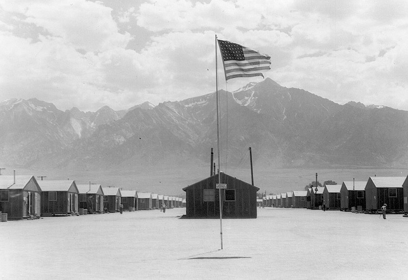 Campo de Manzanar, California