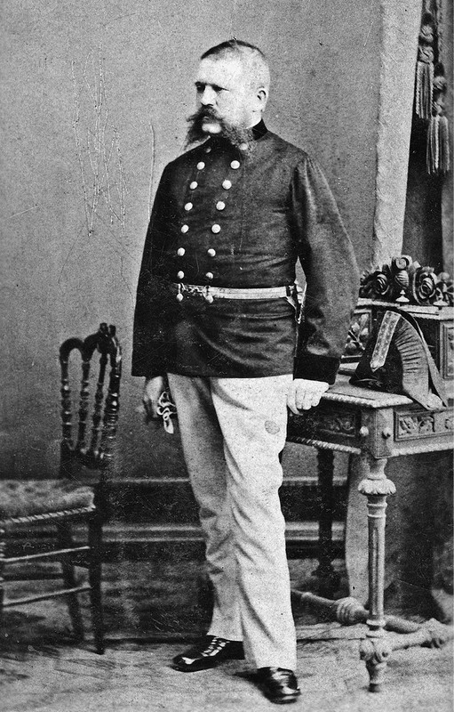 Alois Hitler de uniforme