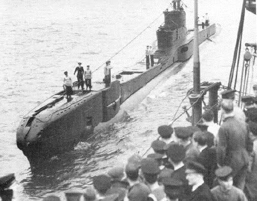 Submarino HMS Trident