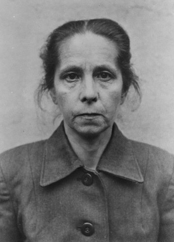 SS Juana Bormann. Sentencia de Muerte. Ejecutada el 13 de diciembre de 1945