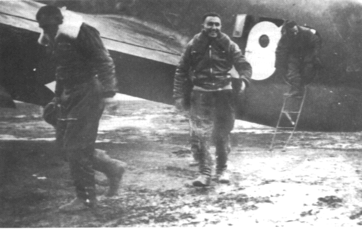 Ettore Muti en el Norte de Áfrca. 1936 Ettore Muti en el Norte de Áfrca. 1936