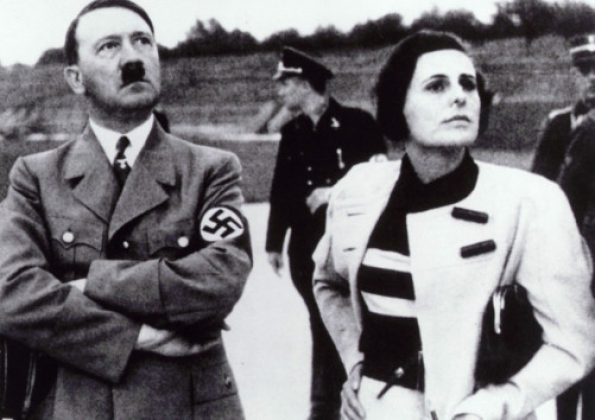 Hitler y Riefensthal el 20 de abril de 1938