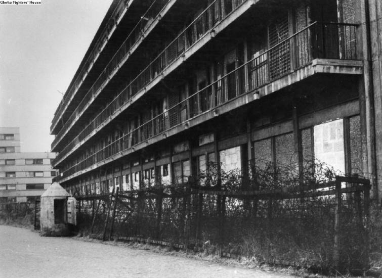 Lateral del campo de concentración de Drancy