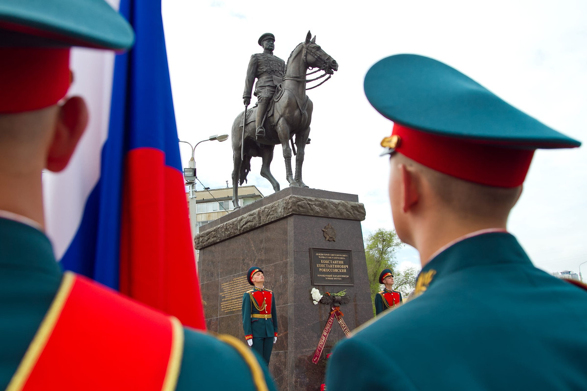 Monumento a Rokossovsky en Volgogrado