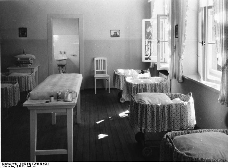 Sala de Nonatos de un Lebensborn, 1936