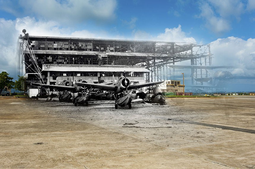 El hangar 6 la isla de Ford, dañado después del ataque a Pearl Harbor