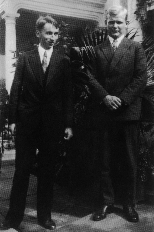 Navidad de 1930 con el suizo Erwin Sutz en La Habana, Cuba Navidad de 1930 con el suizo Erwin Sutz en La Habana, Cuba
