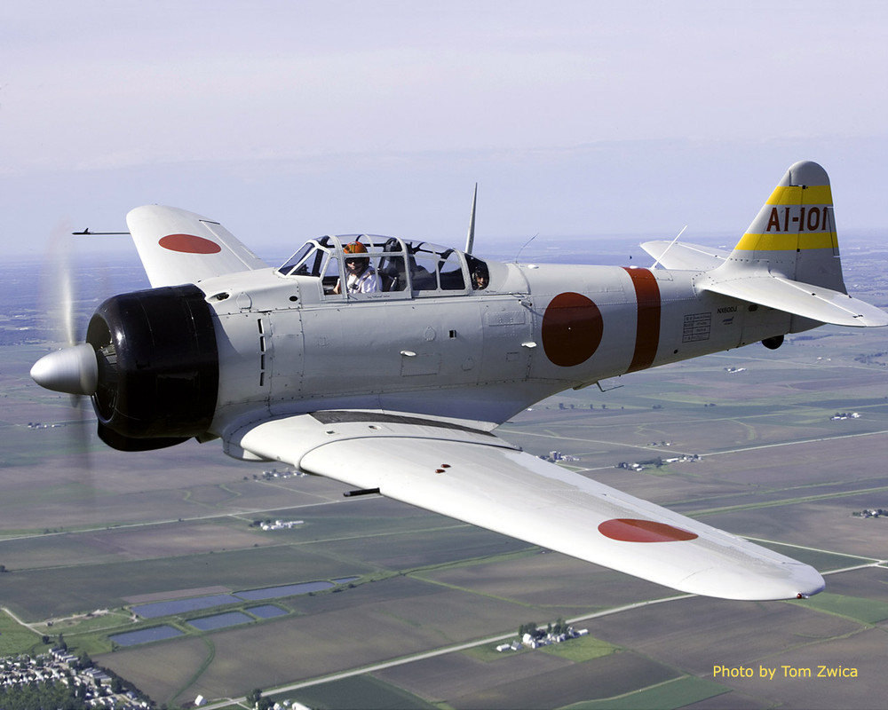 Caza Mitsubishi A6M2-Zero