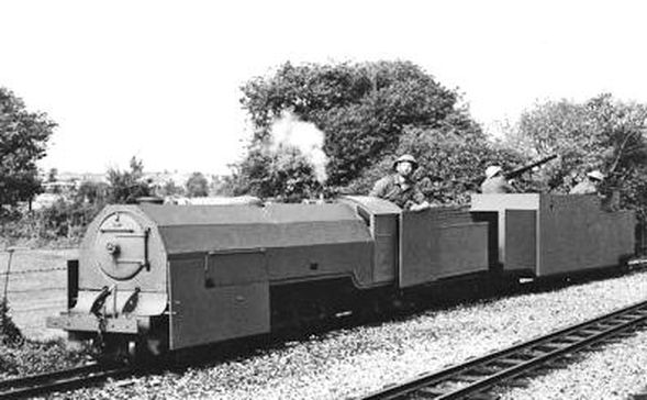 El pequeño tren blindado de la línea Romney, Hythe Dymchurch  en el sur de Inglaterra, este tren se adjudicó el derribo de un BF-109