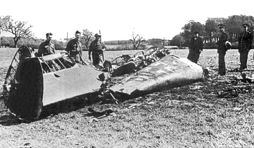 Restos del avión con el que Rudolf Hess voló a Gran Bretaña