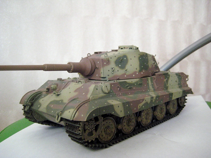 Тяжелый танк "Кинг тигр", Германия, Берлин, май 1945 г. 127