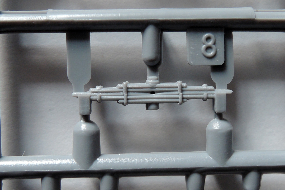 Обзор модели БМ-13 обр. 1941 г 1/35 (ARK Models 35040) 016