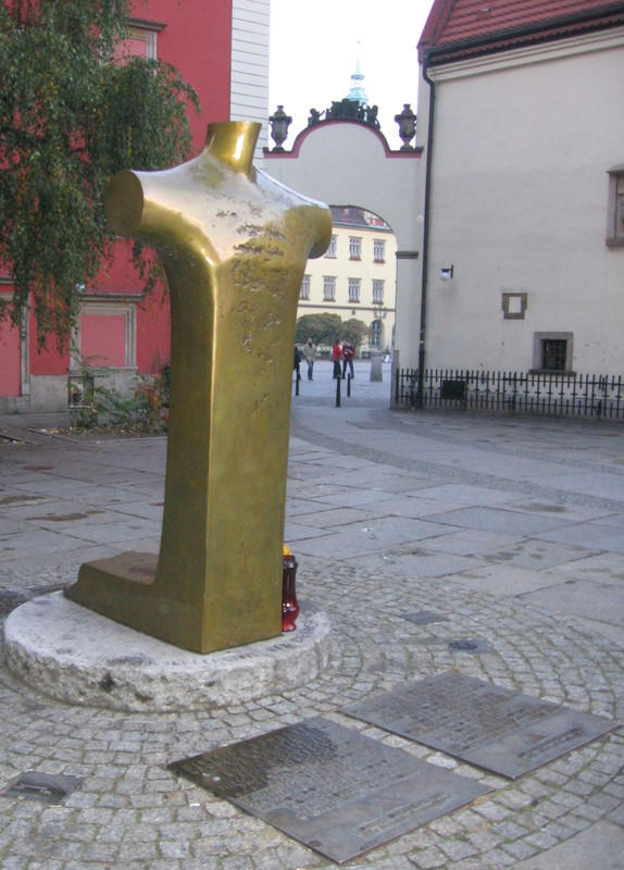 Monumento a Bonhoeffer en Wroclaw, Breslau