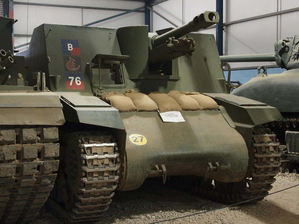 Sexton conservado en el Isle of Wight Military Museum, Gran Bretaña Sexton conservado en el Isle of Wight Military Museum, Gran Bretaña