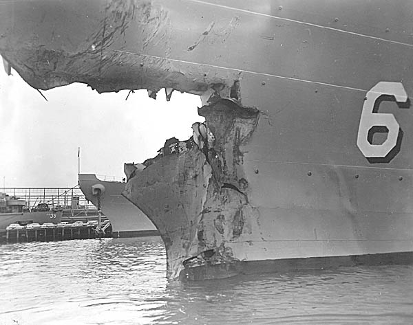 Daños sufridos por el USS Wisconsin