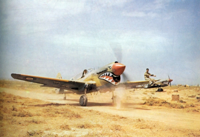 Kittyhawk Mk III del 112º Escuadrón de la RAF, en Medenine, Túnez en 1943