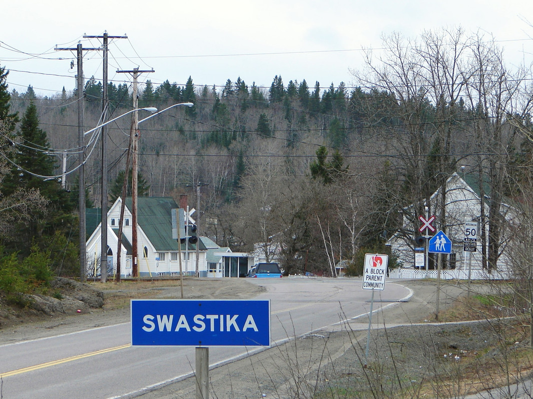 Swastika es el nombre de una pequeña comunidad del norte de Ontario, Canadá