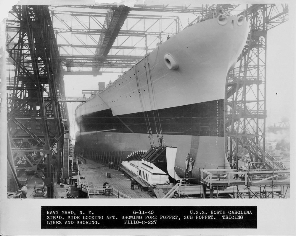 El USS North Carolina durante su construcción