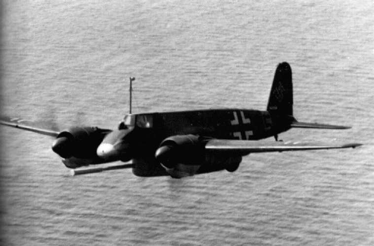 Un avión Henschel Hs129 con la versión del PaK 40