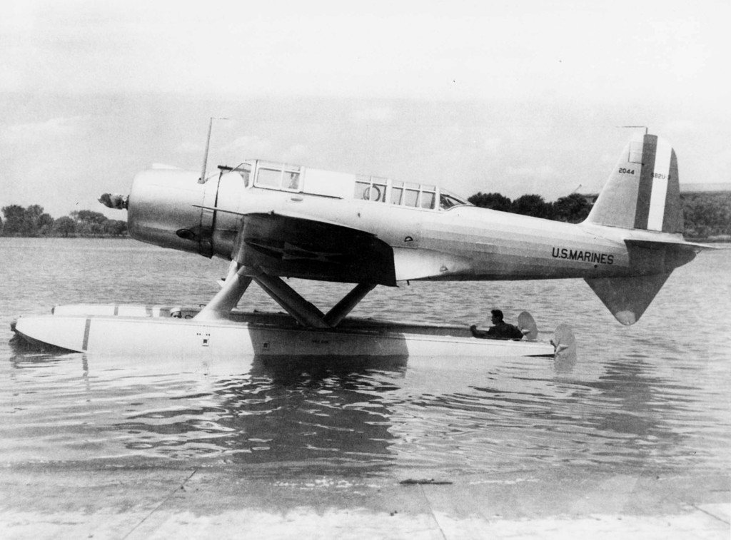 En 1939, una solo Vought SB2U Vindicator Nº de Construcción 2044 se convirtió en un hidroavión y designado XSB2U-3