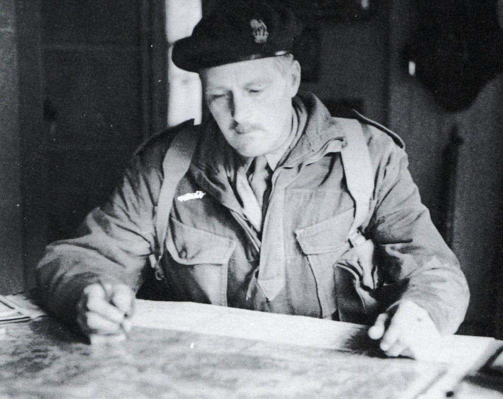 El General de Brigada Pip Hicks, fotografiado en su Cuartel General del Hotel Hartenstein, el 18 de septiembre