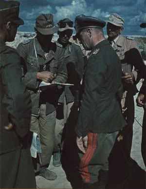 Rommel con sus oficiales del Afrikakorps