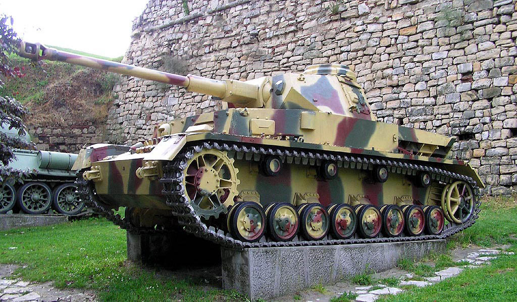 PzKpfw IV Ausf. H conservado en el Kalemegdan Military Museum, Belgrado, Serbia 