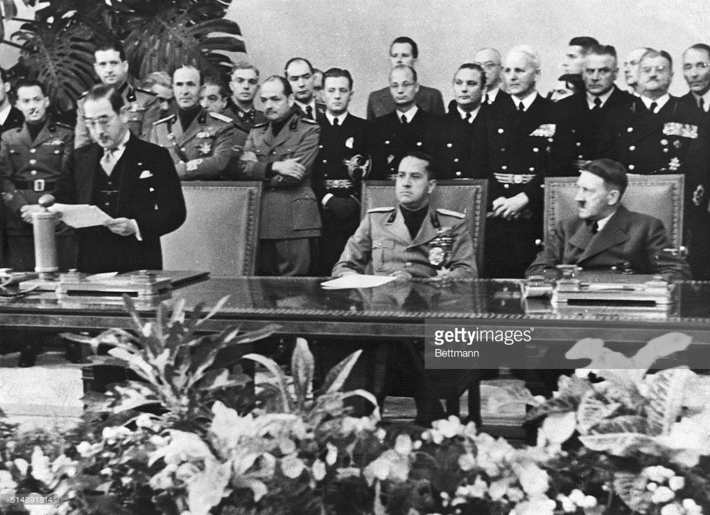Firma del Pacto Anti-Komintern entre Japón, Italia y Alemania