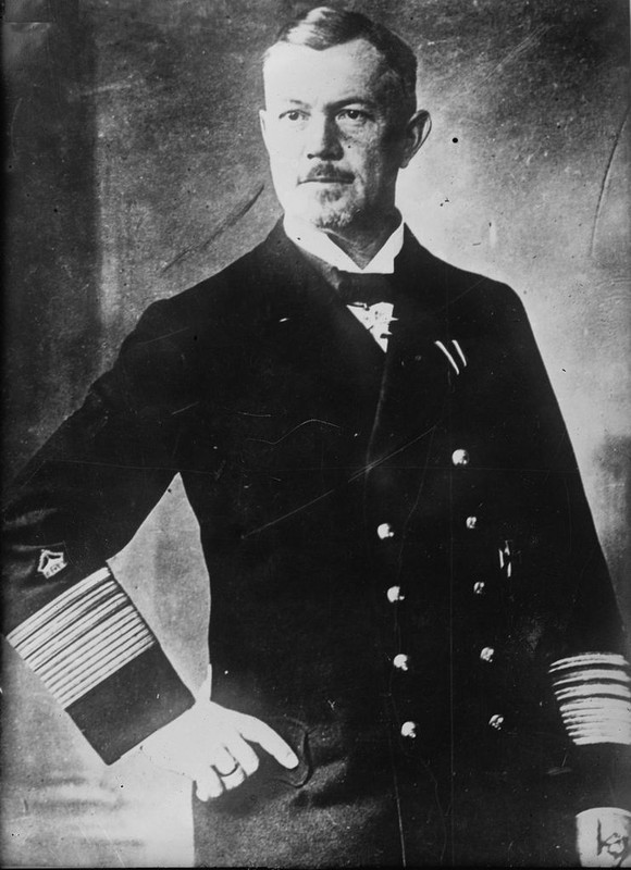 Almirante Reinhard Scheer