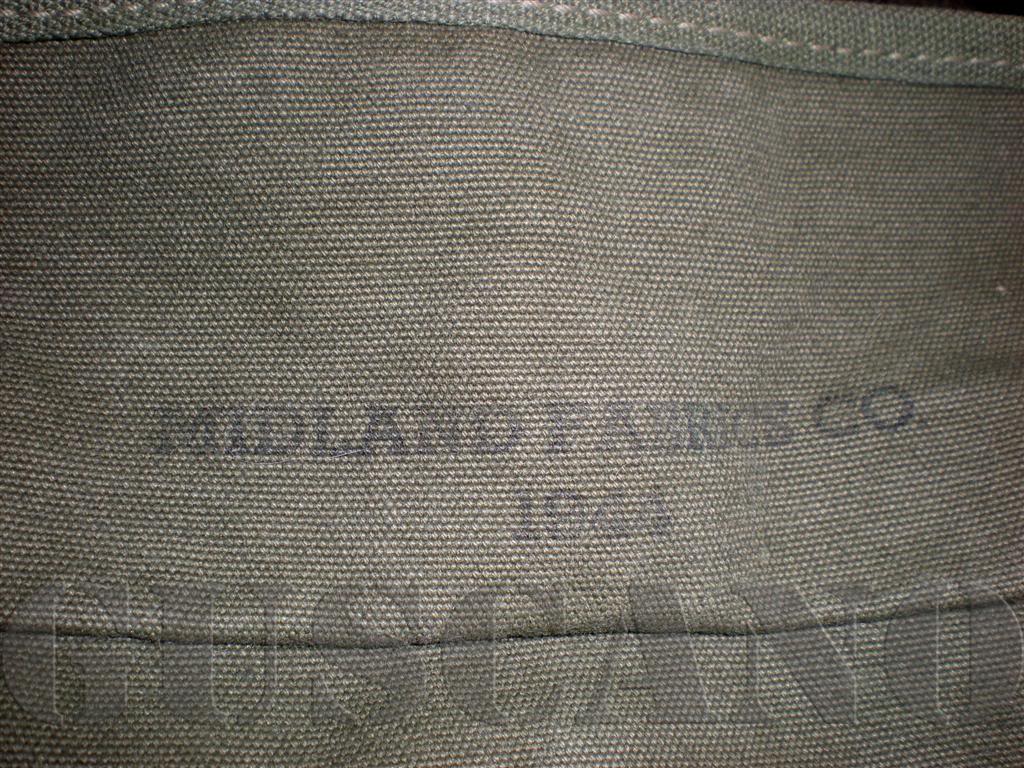 Detalle de la mochila M-1944