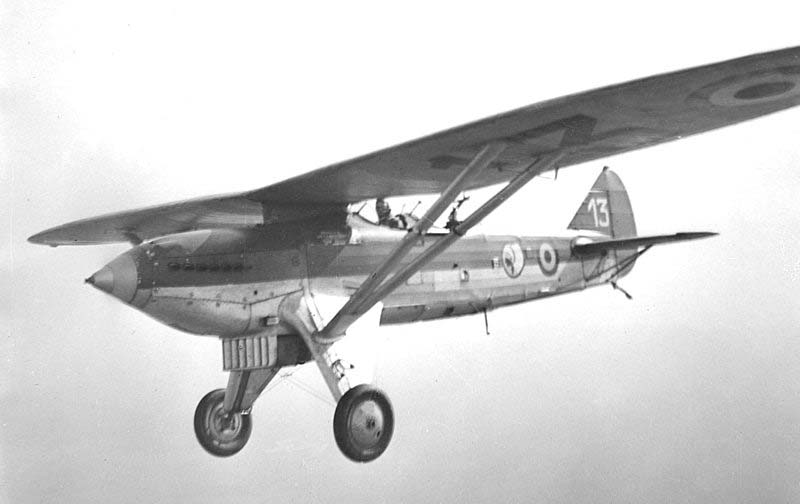 Renard R-31 N-13 del Escuadrón 11 VI 1AE, pilotado por el Sargento Primero Emile Witmeur en abril de 1940