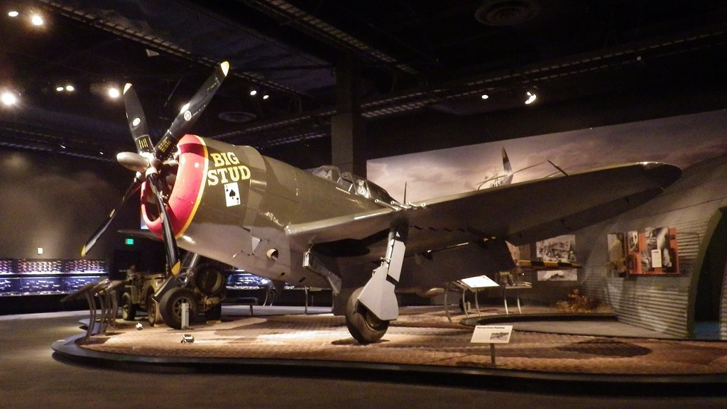 Republic P-47D Thunderbolt Nº de Serie 42-8205 Big Stud conservado en el Museum of Flight en Seattle, Washington