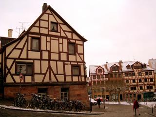 Núremberg, de ciudad Imperal a ciudad de la Navidad - Blogs de Alemania - Paseos entre la historia y las calles de Núremberg I (30)