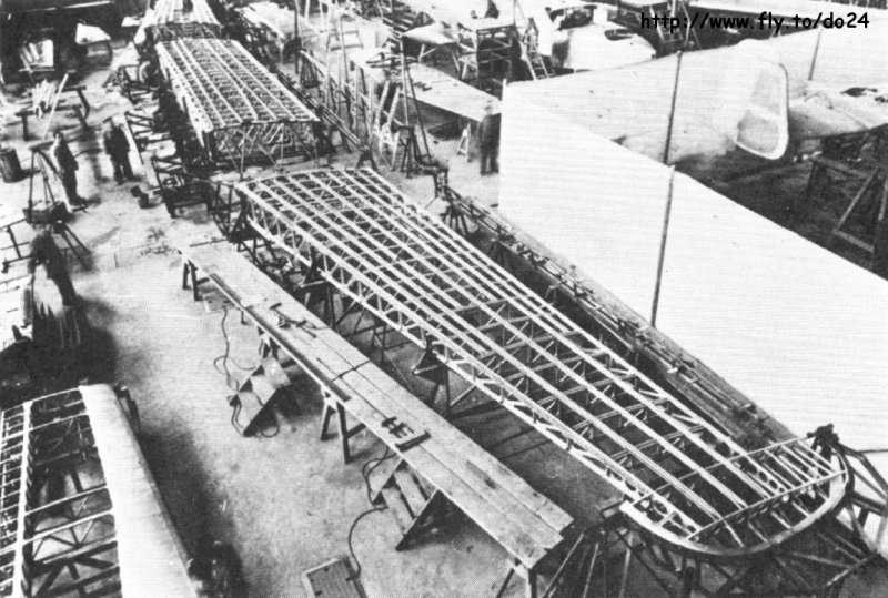 Producción de Do-24K-1 en la fábrica de Dornier en Altenrhein, Suiza